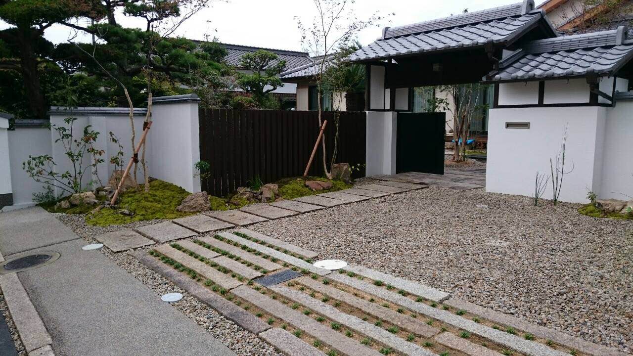既存のものを新たに再利用した和風庭園